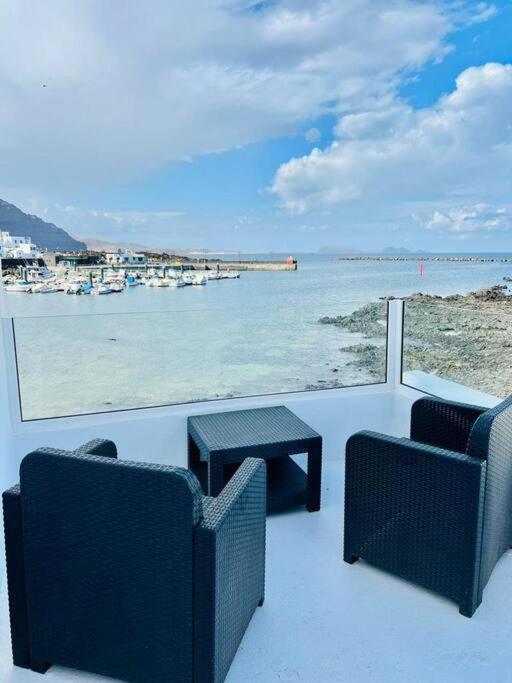 شقة Orzola Oceanviews المظهر الخارجي الصورة